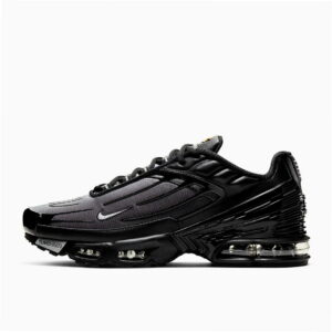Nike Air Max Plus TN III CJ9684-002 – Black Men’s Sneakers with Tuned Air Cushioning